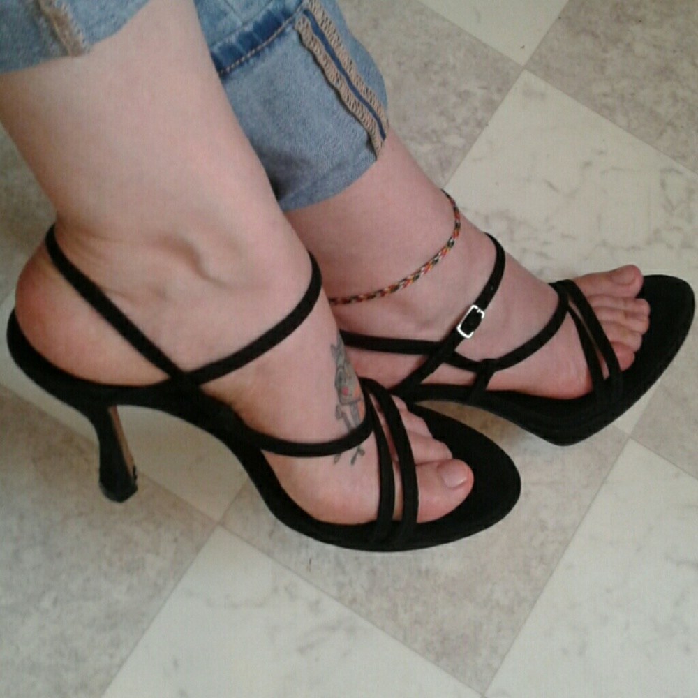 Black Velvet Pumps by Charles David